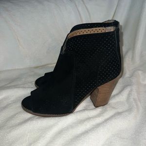 Lucky brand heels